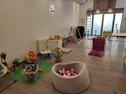 Mam Les Mam'zelles, Assistante Maternelle à Grenoble