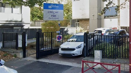 Departmental Crèche, Crèche à Fresnes
