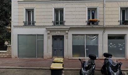 Micro Crèche Montessori Grand Chêne La Maison Bleue, Crèche à Saint-Mandé