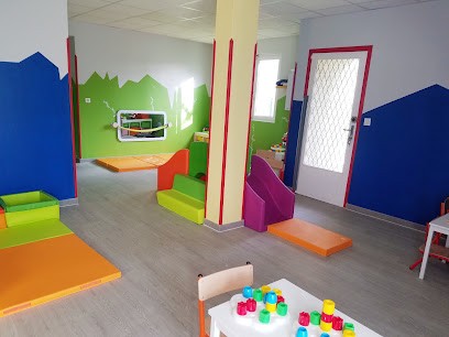 Micro Crèche Bébénou, Crèche à L'Isle-Jourdain