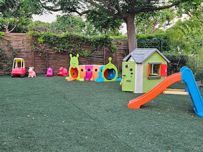 Mam Pom D'amour, Assistante Maternelle à Mazan