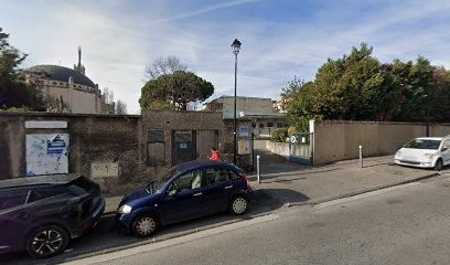 Crèche St Louis, Crèche à Marseille 15