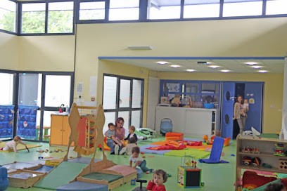 Le P'tit Club, Crèche à Vannes