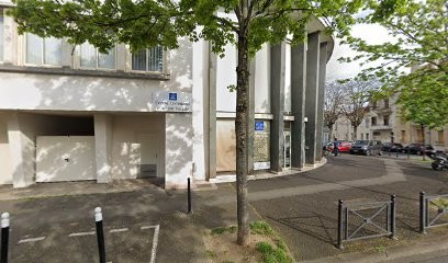 Multi Home L'ilôt Câlin, Crèche à Vichy