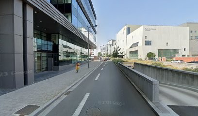 Crèche Graines De Sésame La Maison Bleue, Crèche à Massy