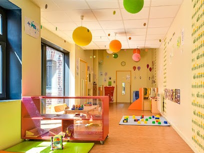 Les Petits Chaperons Rouges, Crèche à Mouvaux