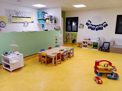 Oursons Et Cie, Micro-Crèche, Crèche à Rambouillet