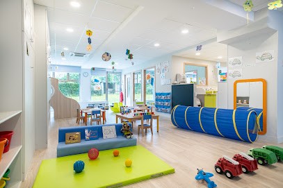 Crèche Les Explorateurs De Vincennes, Crèche à Vincennes