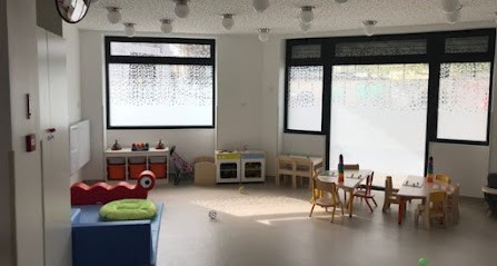 Toutinel, Crèche à Vitry-sur-Seine