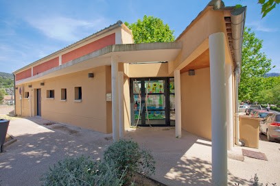 Creche L'ile Children Revest, Crèche au Revest-les-Eaux