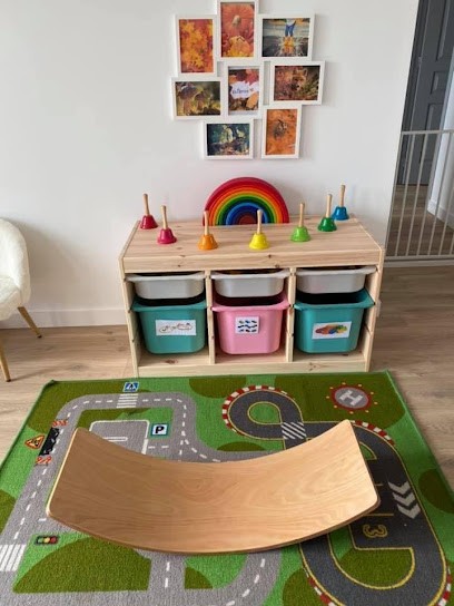 Am Stram Gram, Assistante Maternelle à Fleury