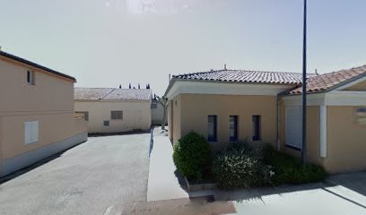 Les Petits Joncs, Crèche à Jonquières-Saint-Vincent