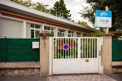 Departmental Crèche, Crèche au Perreux-sur-Marne