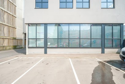 Les Petits Chaperons Rouges, Crèche à Thionville