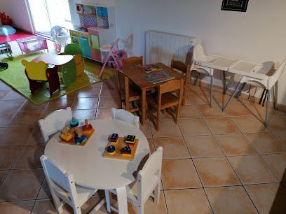 Mam Abracada'mam, Assistante Maternelle à Saint-Sulpice-d'Arnoult