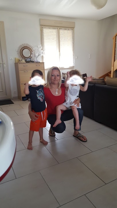 Childminder Nounou Agréée, Assistante Maternelle à Lestiou