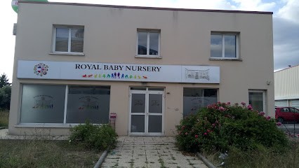 Royal Baby Crèche, Crèche à Santeny