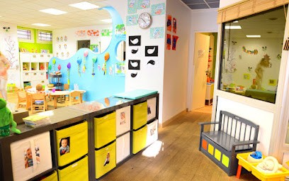 Micro Crèche Youbee For Kids Coco Plume, Crèche à Marseille 05