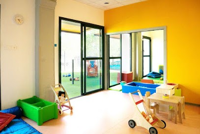 Crèche A Pas De Loup, Crèche à Paulhan
