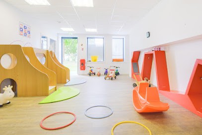 Les Petits Chaperons Rouges, Crèche au Plessis-Robinson