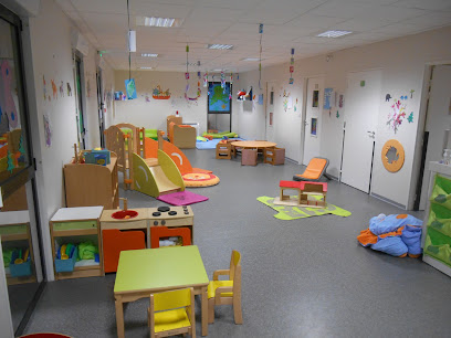 Crèche Les Lucioles - Enfance Pour Tous, Crèche à Athée-sur-Cher