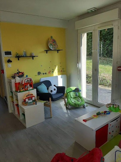 Mam Chapter Chapo, Assistante Maternelle à Allassac