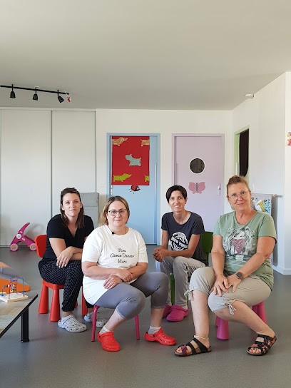 Mam Rires D'enfants, Service de Garde d'Enfants à Domicile à Bonson