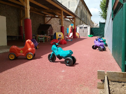 Les Petits Chaperons Rouges, Crèche à Aix-en-Provence