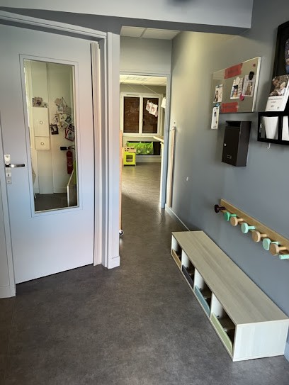 Micro Crib - Phalempin Chat Bleu, Crèche à Phalempin