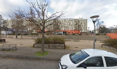 Roule Virou, Crèche à Saint-Genis-Laval
