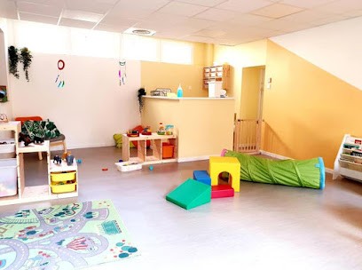 Micro Crèche Mômes En Poussette, Crèche à Marseille 05