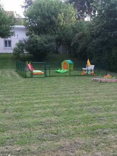 Dinocrèche, Crèche à Saint-Laurent-de-Mure