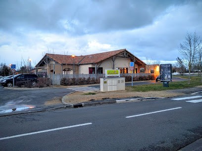 Les Petits Chaperons Rouges, Crèche à Fontaine-le-Comte