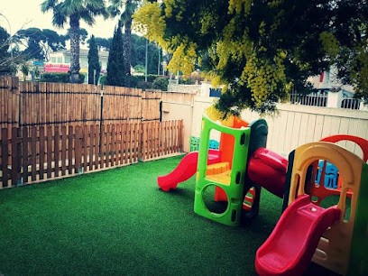 Micro Crèche Nature Bebezen, Crèche à Sanary-sur-Mer