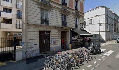 Manger Niki De Saint Phalle, Crèche à Ivry-sur-Seine