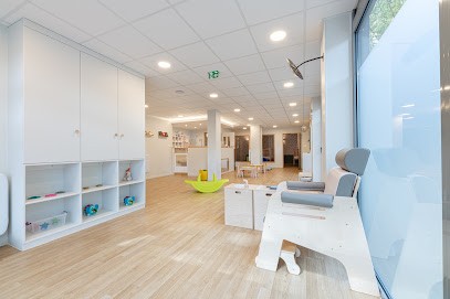 Crèche Les Explorateurs De Viroflay, Crèche à Viroflay