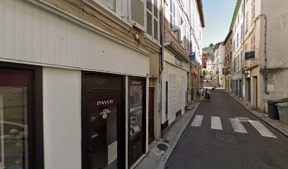 Crèche Outside Ecole, Crèche à Vienne