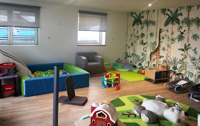 Micro-Crèche / Days D'eveil, Crèche aux Hôpitaux-Neufs