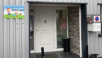 Home Assistant The Mother Cabane Des P'tits Lutins, Service de Garde d'Enfants à Domicile à Joeuf