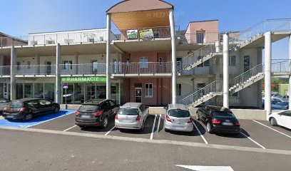 Storka Hissela, Crèche à Waldighofen