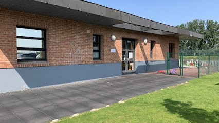 Les Petits Chaperons Rouges, Crèche à Hem