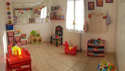 Assistante Maternelle Agreee Florence Mund, Assistante Maternelle à Bois Le Roi