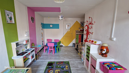 Assistante Maternelle "Cali-Nous", Assistante Maternelle à Coudekerque-Branche
