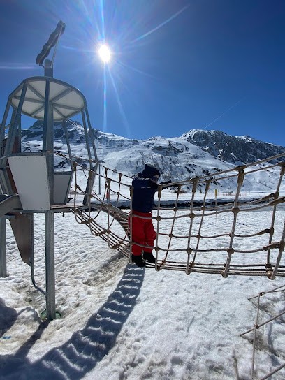 Mountain Sitter, Service de Garde d'Enfants à Domicile à Tignes