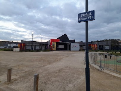 Maison De L'enfance Crèche à Inzinzac-Lochrist
