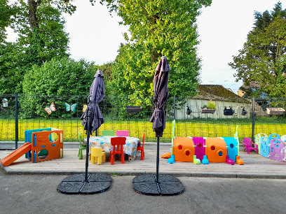 Mam Les Sens'iels Des Tous Petits Pleugriffet, Assistante Maternelle à Pleugriffet