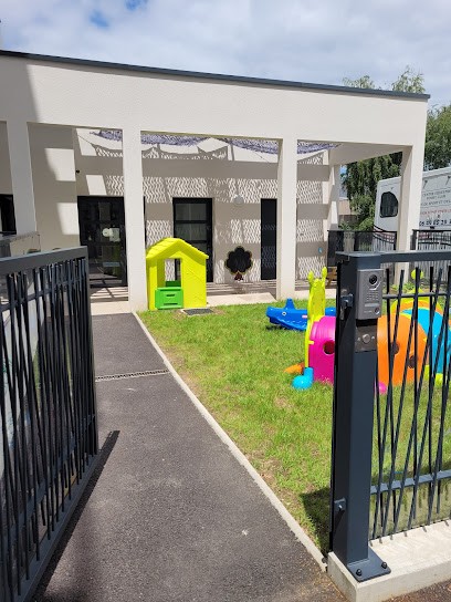 Micro-Crèche L'île Aux Etoiles, Crèche à Luc-la-Primaube