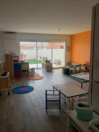 Mam Arc En Ciel, Service de Garde d'Enfants à Domicile à Bassan