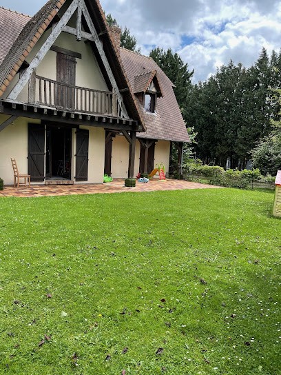 Mam La Maison Des Bisous, Service de Garde d'Enfants à Domicile à Boos