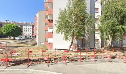 Live To Small Pas, Crèche à Saint-Chamond